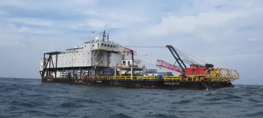 MANIVKI DEXTER vessel