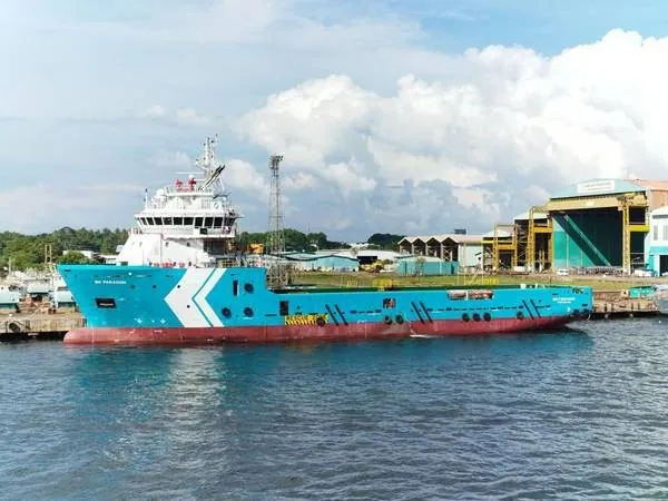 WARAMI 20 vessel
